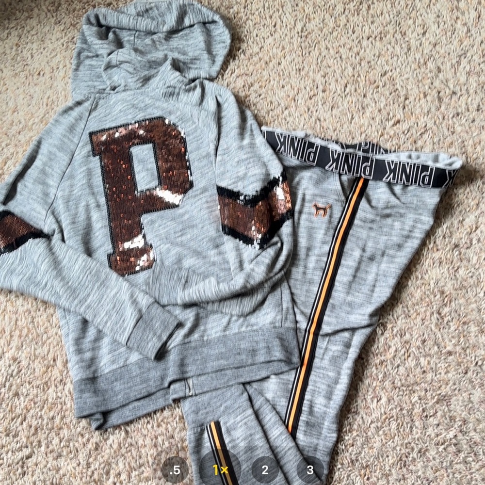 VS PINK jogger set